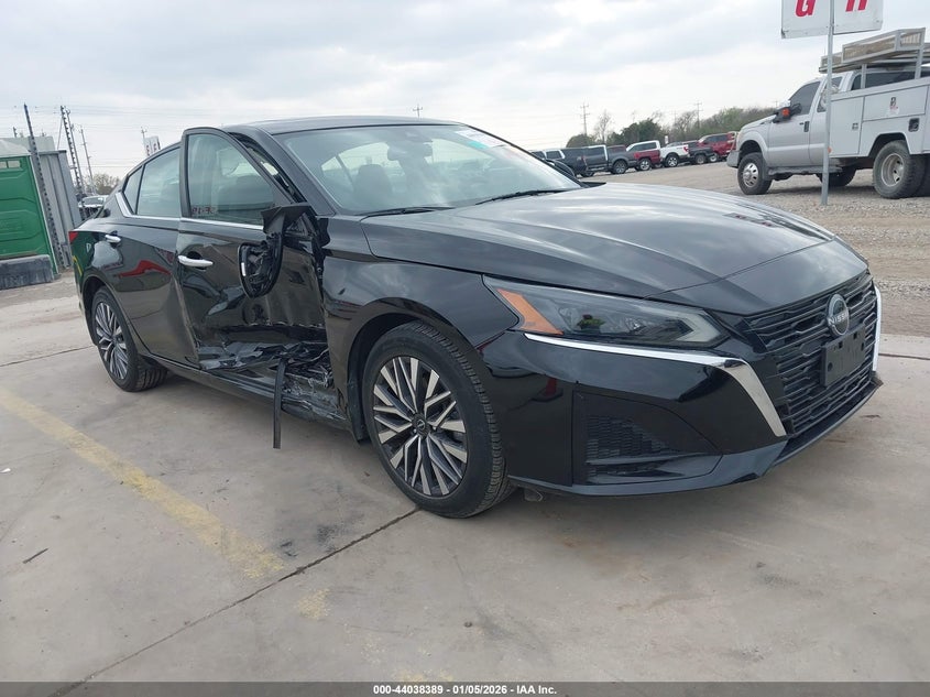 2023 Nissan Altima Sv Fwd