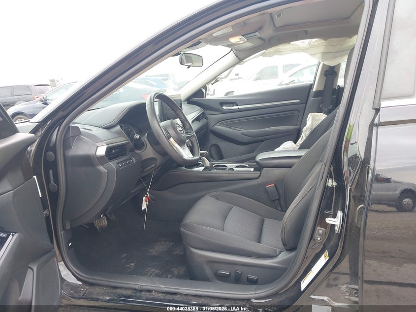 2023 Nissan Altima Sv Fwd