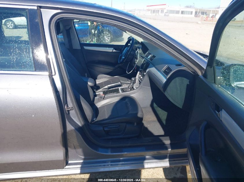 2012 Volkswagen Passat 2.5L Se