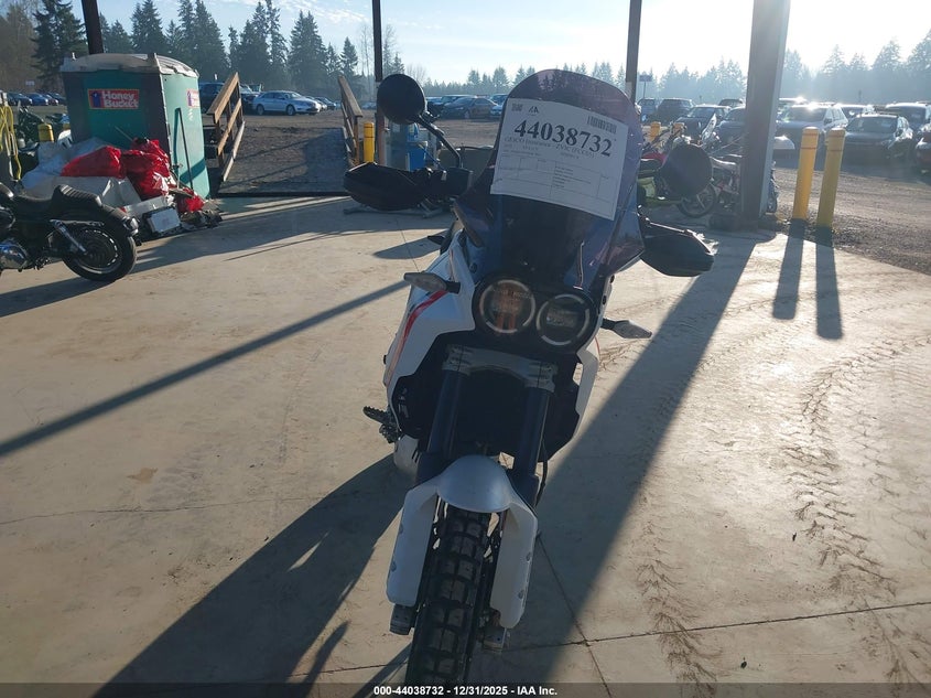 VIN: ZDMXANDT5SB012055 2025 DUCATI DESERT X