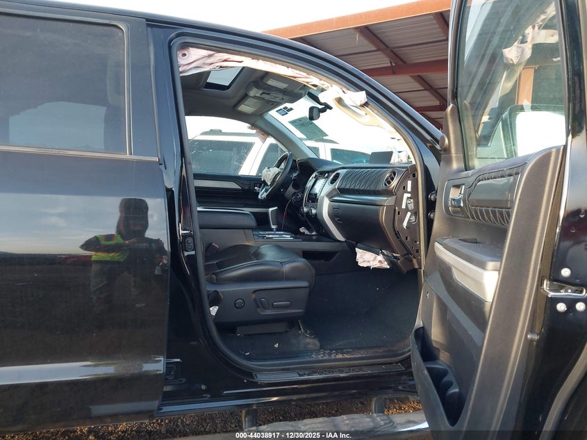 2015 Toyota Tundra Platinum 5.7L V8