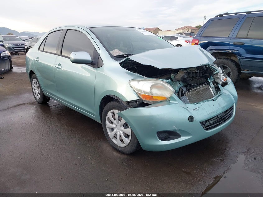 JTDBT923871017127 2007 Toyota Yaris auction photo 1