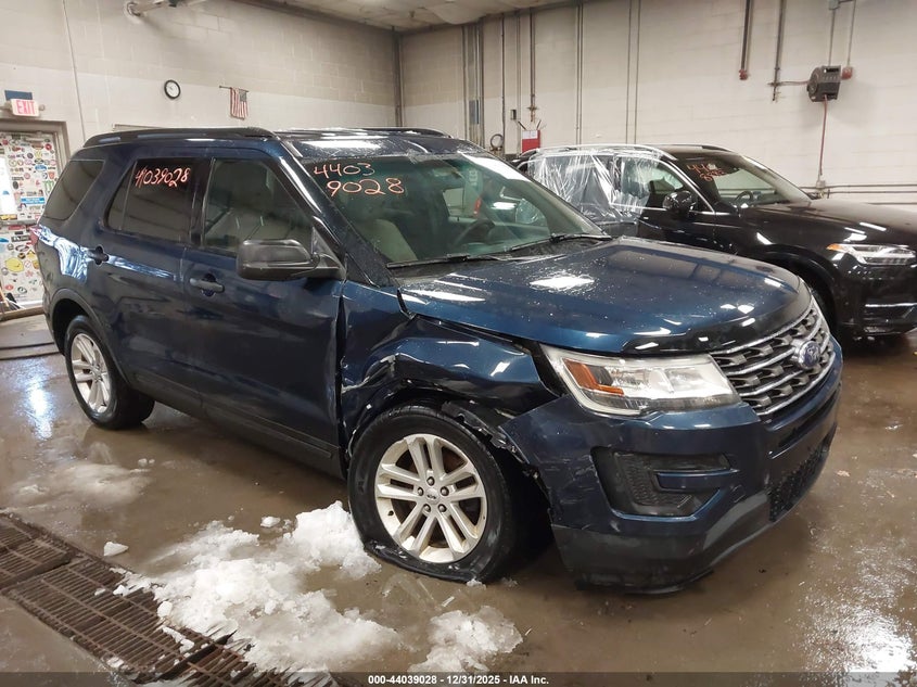 1FM5K8B80HGC14850 2017 Ford Explorer auction photo 1