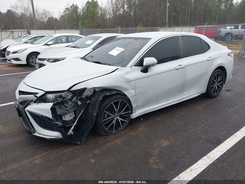 2023 Toyota Camry Se