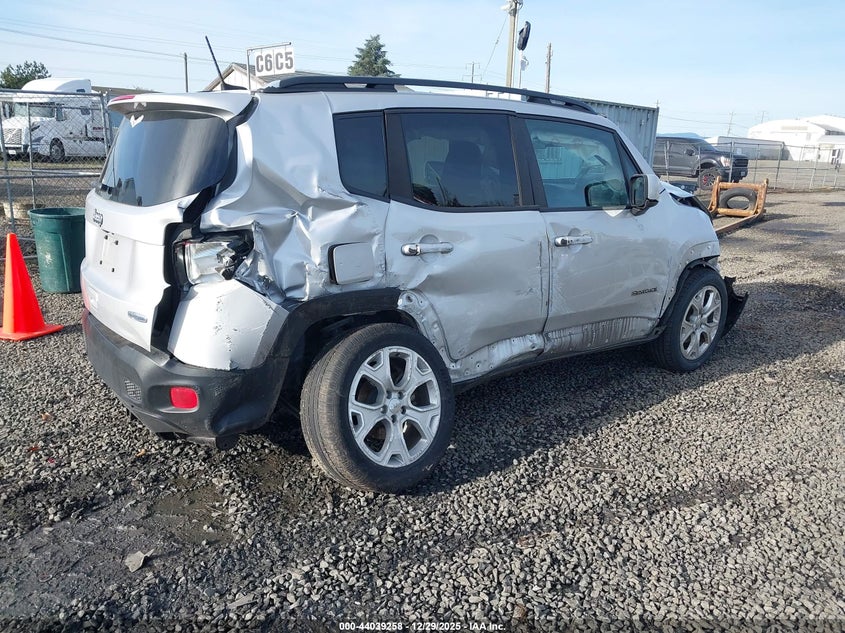 2018 Jeep Renegade Latitude Fwd