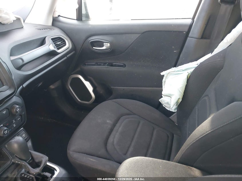 2018 Jeep Renegade Latitude Fwd