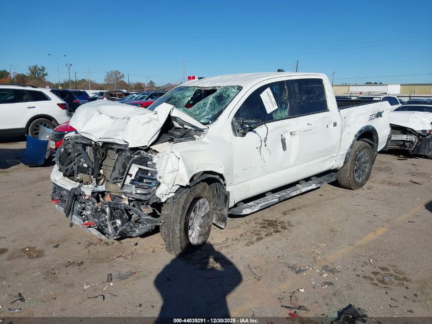 2023 Nissan Titan Pro-4X 4X4