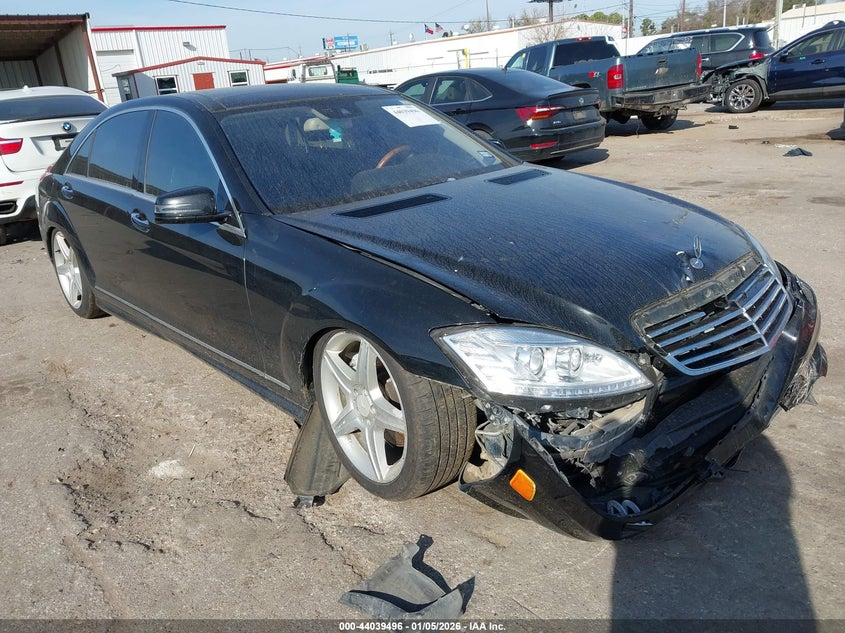 2010 Mercedes-Benz S 550