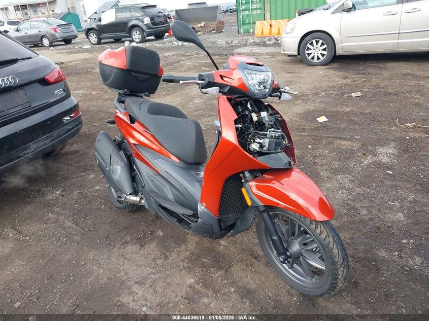 ZAPMD20U8R5000900 2024 Piaggio Bv 400 auction photo 1