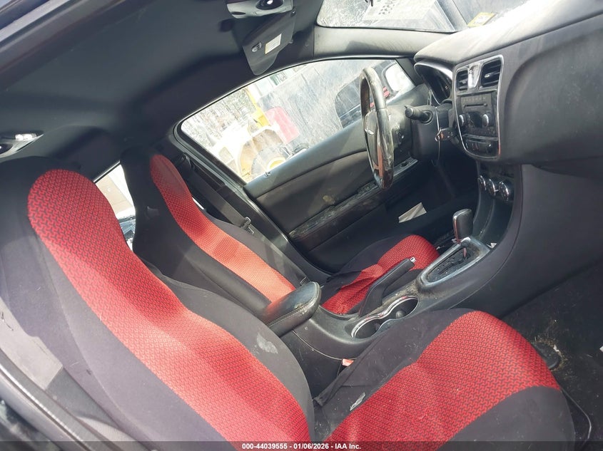 2012 Chrysler 200 Touring