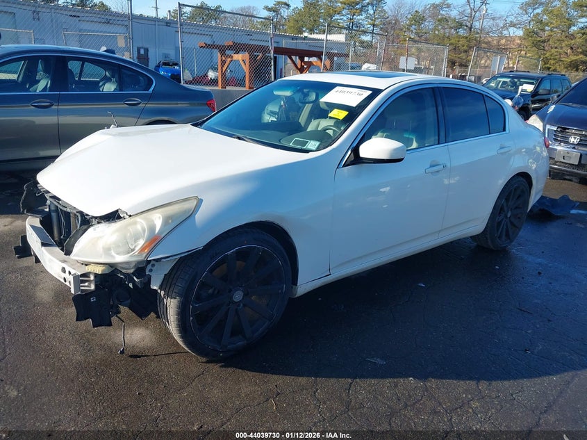 2012 Infiniti G37 Journey