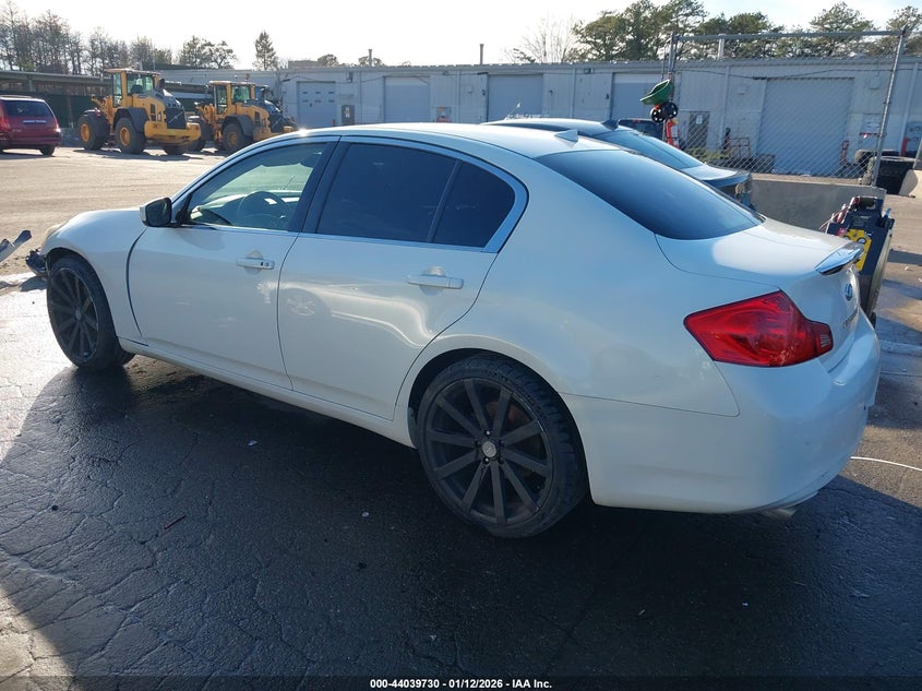 2012 Infiniti G37 Journey