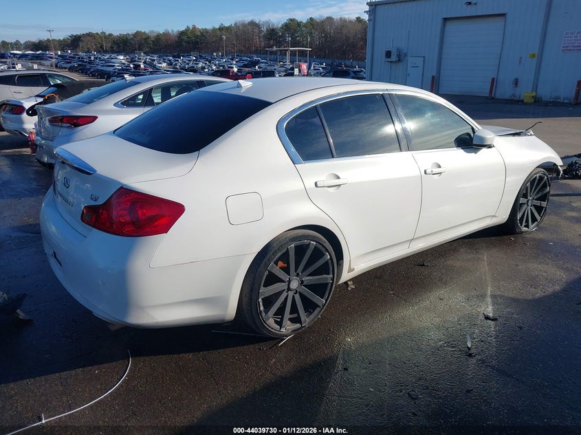 2012 Infiniti G37 Journey