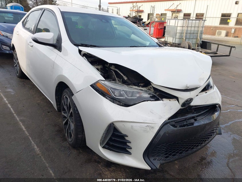 5YFBURHE7HP596386 2017 Toyota Corolla Se auction photo 1