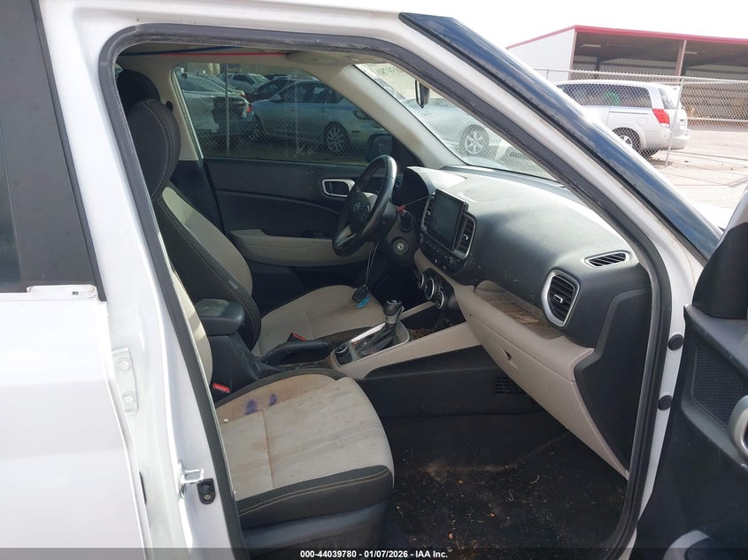 2022 Hyundai Venue Sel