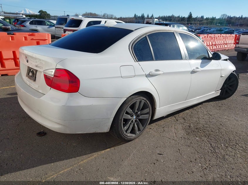 2006 BMW 325I
