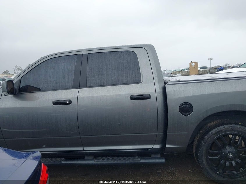 1C6RD6MT5CS182183 2012 Ram 1500 5.7 Ram Sport grey