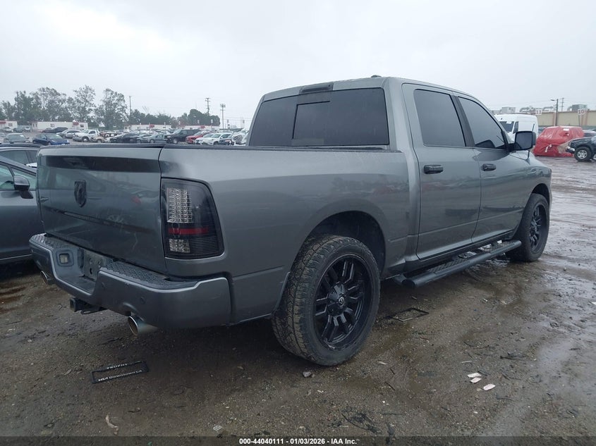 1C6RD6MT5CS182183 2012 Ram 1500 5.7 Ram Sport grey