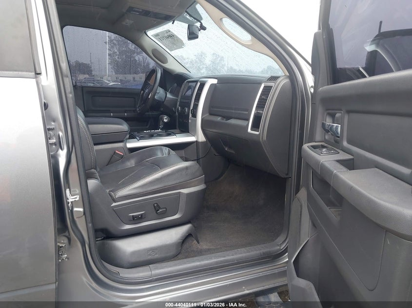 1C6RD6MT5CS182183 2012 Ram 1500 5.7 Ram Sport grey