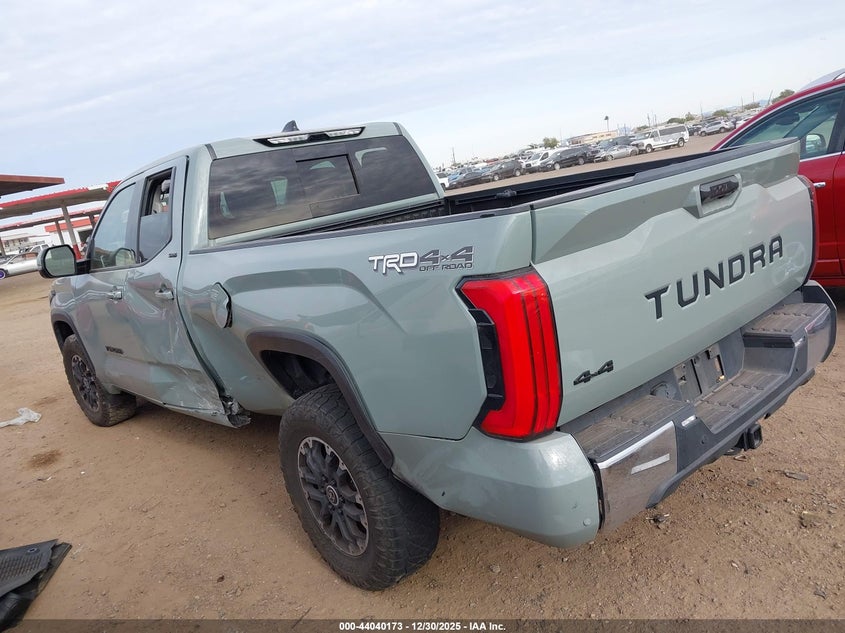 2022 Toyota Tundra Sr5 VIN: 5TFLA5DA8NX043588 Lot: 44040173