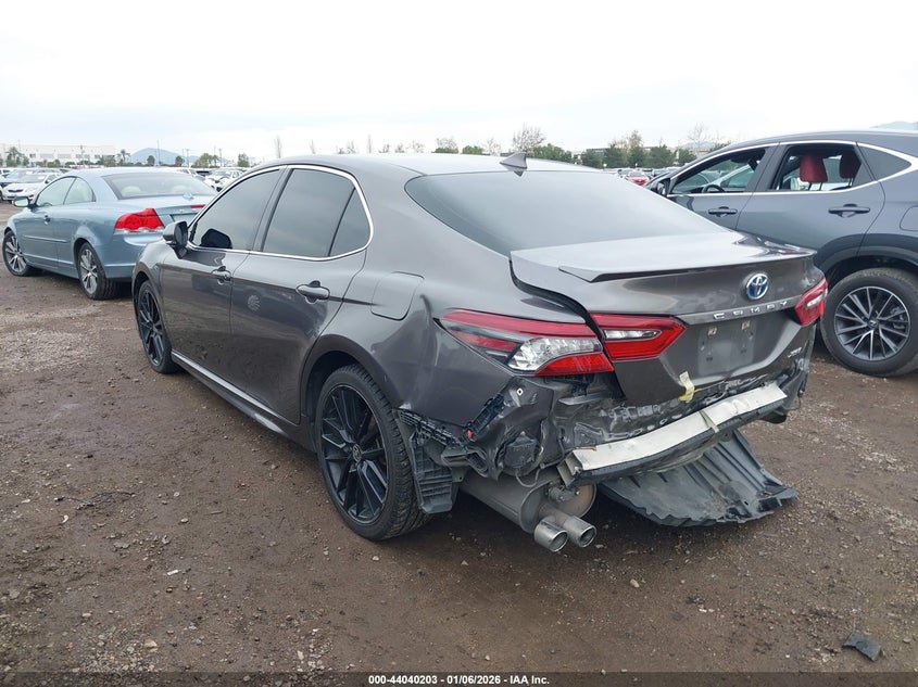 2021 Toyota Camry Xse Hybrid