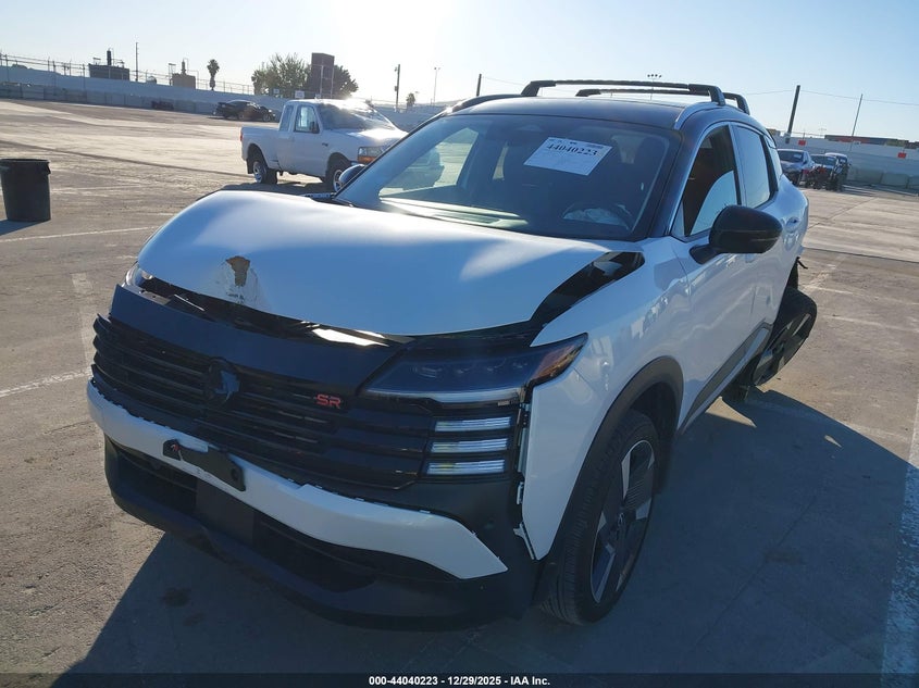 2025 Nissan Kicks Sr Fwd 3N8AP6DA8SL397456 from the USA
