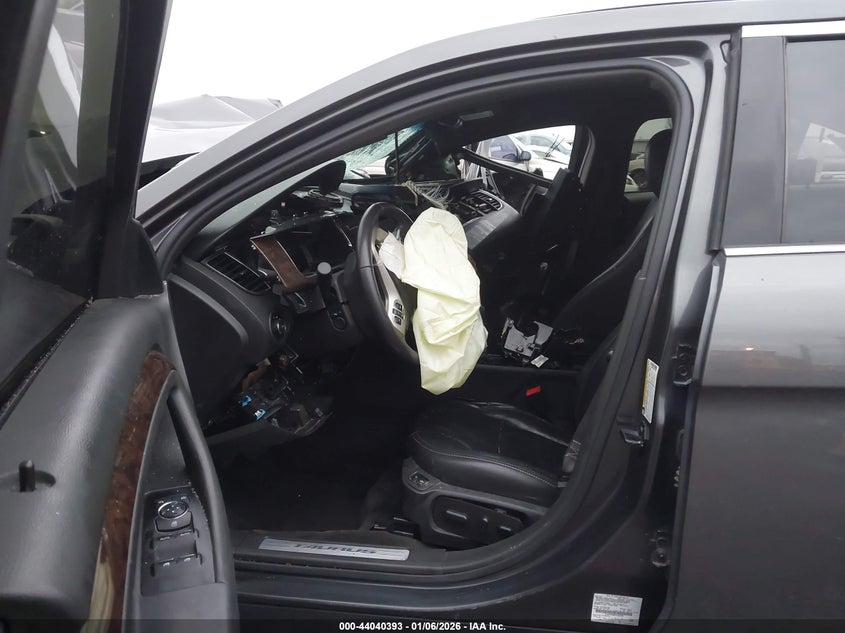 2015 Ford Taurus Limited