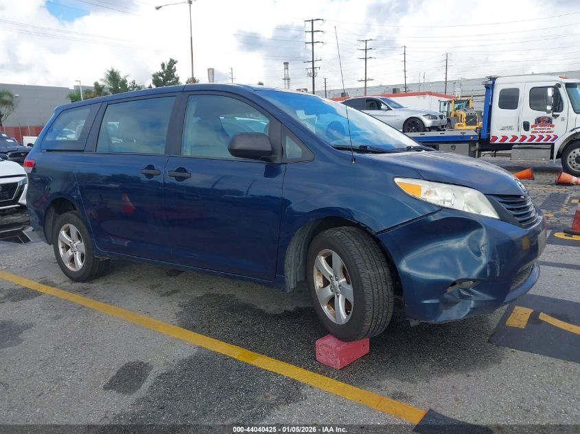 2012 Toyota Sienna Base 7 Passenger
