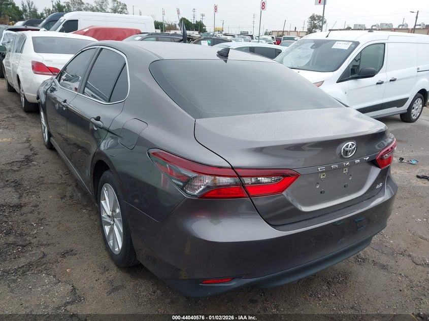 2023 Toyota Camry Le