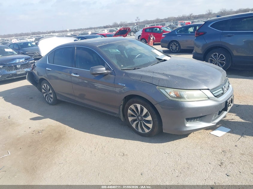 1HGCR6F57FA000865 2015 Honda Accord Hybrid Ex-L auction photo 1
