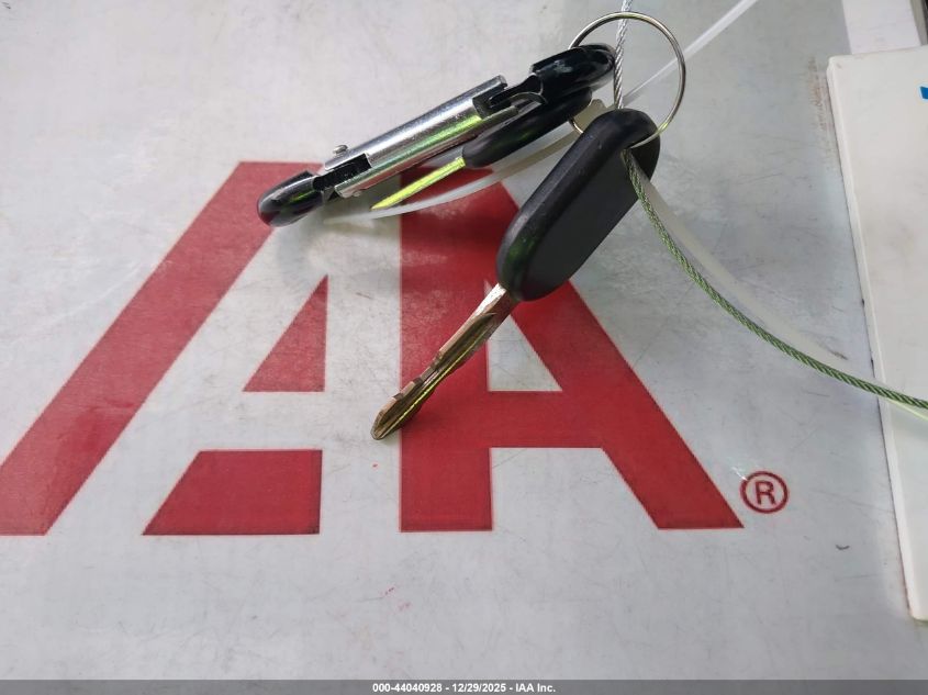 2005 Ford Mustang Gt Deluxe/Gt Premium VIN: 1ZVFT82H755256839 Lot: 44040928