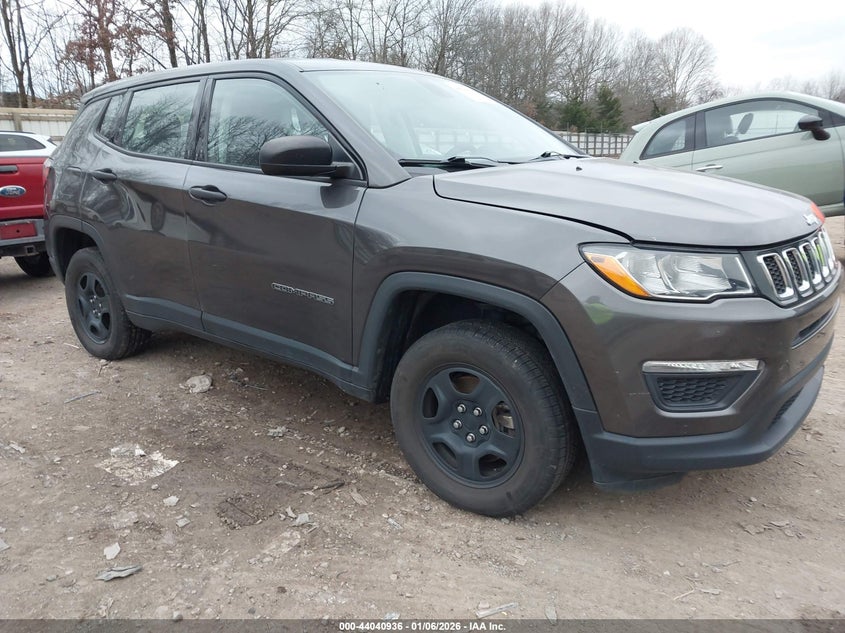 3C4NJDAB1JT480466 2018 Jeep Compass Sport 4X4 auction photo 1
