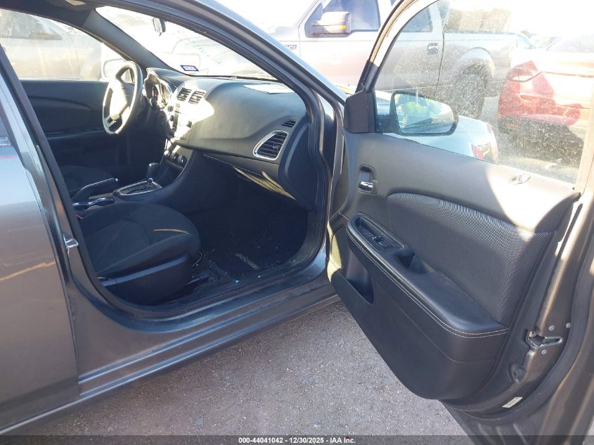 2012 Dodge Avenger Se