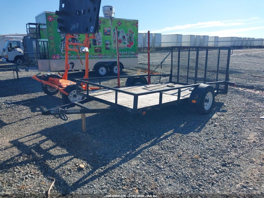 5BFAU1211HM036429 2017 Leonard Aluminum Uti Utility Trailer 12' photo 1