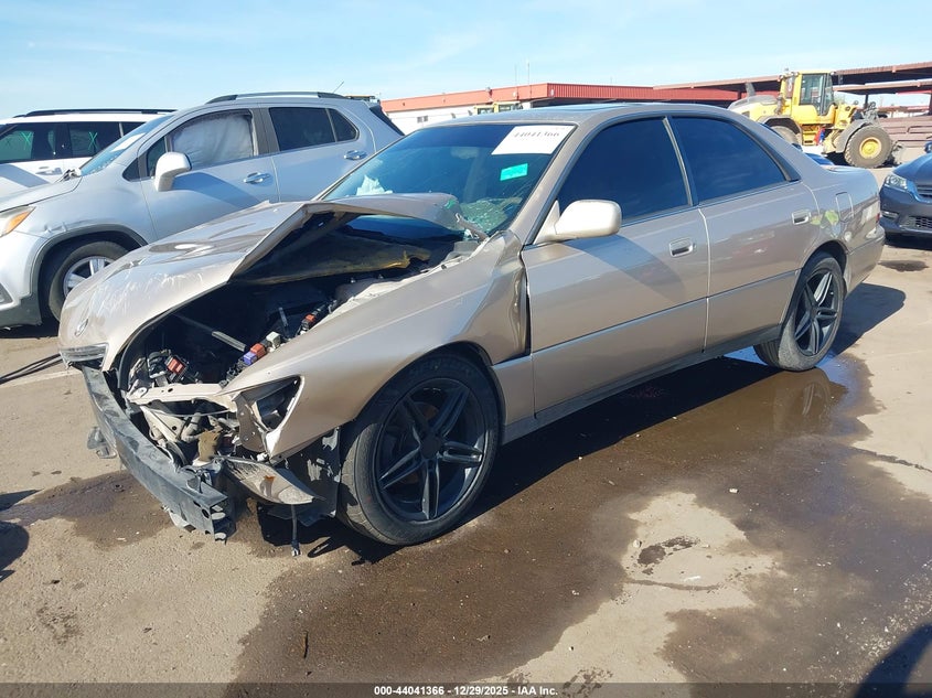 JT8BF28G4Y5076175 2000 Lexus Es 300 photo 1