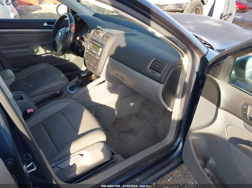 2005 Volkswagen Jetta 2.5