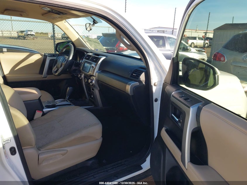 2017 Toyota 4Runner Sr5