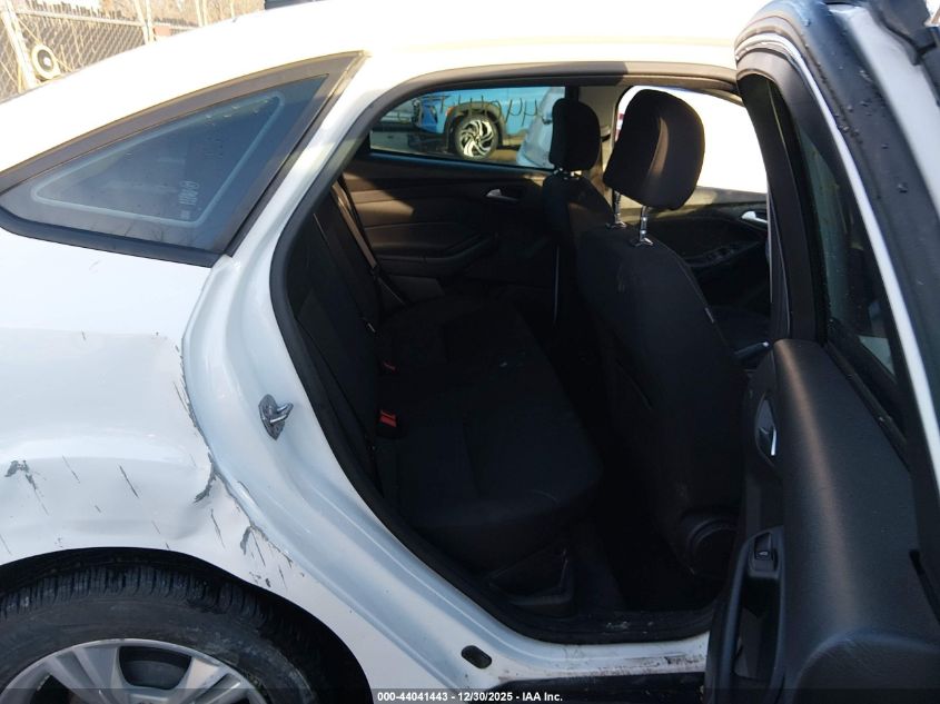 2016 Ford Focus Se VIN: 1FADP3F21GL387471 Lot: 44041443