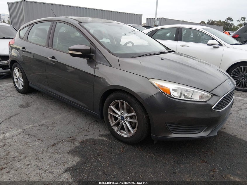 1FADP3K23FL369235 2015 Ford Focus Se auction photo 1