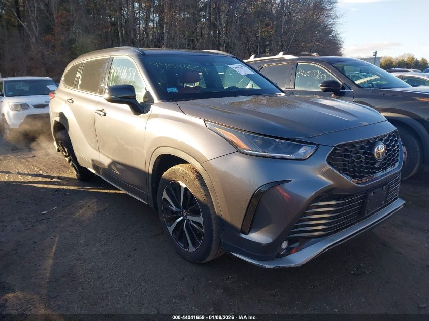 2021 Toyota Highlander