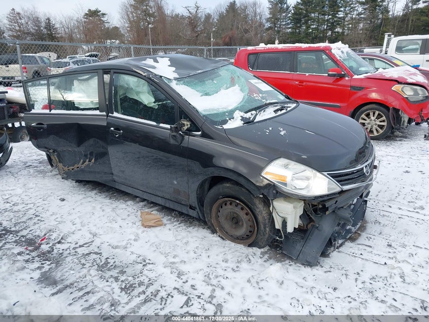 2010 Nissan Versa 1.8S