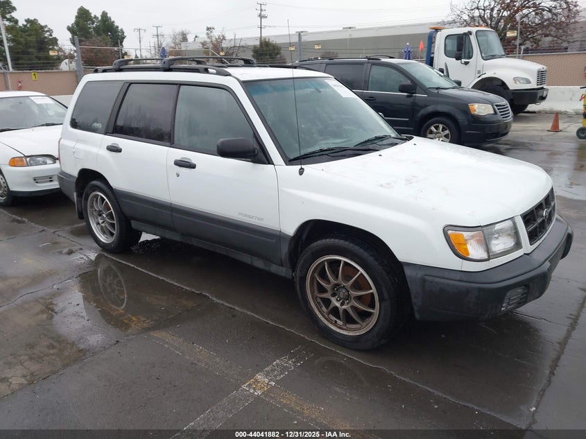JF1SF6356YH717474 2000 Subaru Forester L auction photo 1