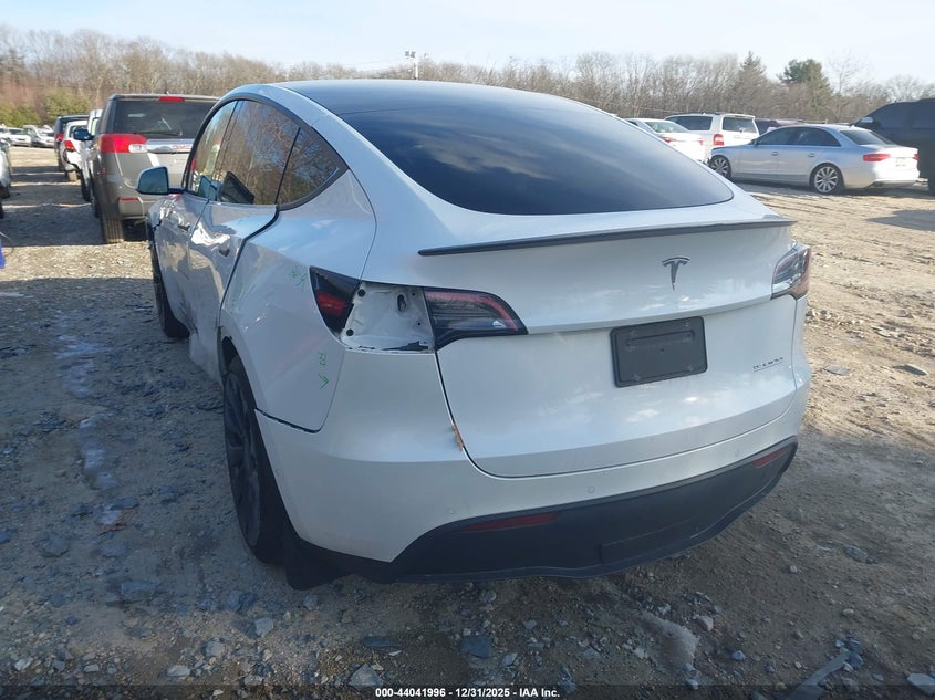 2022 Tesla Model Y Performance Dual Motor All-Wheel Drive