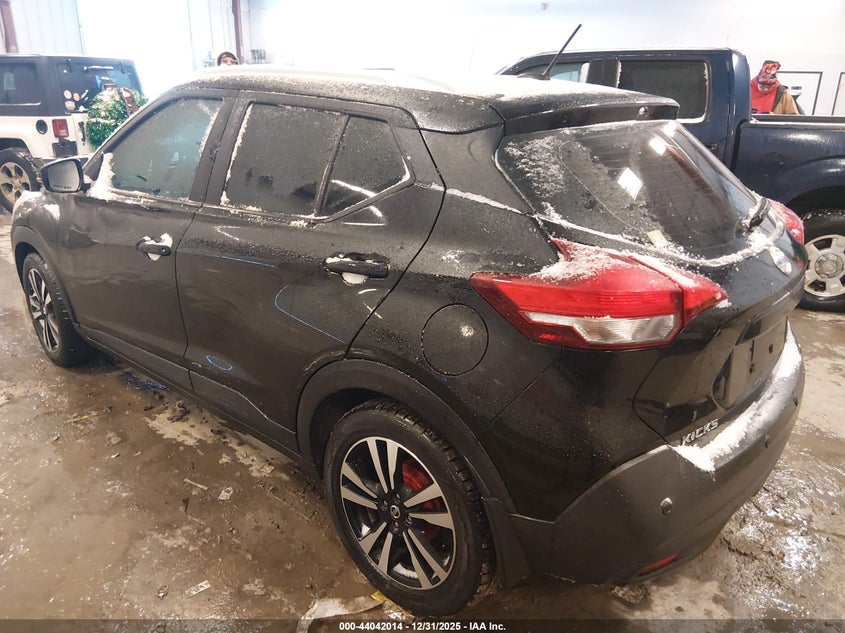 2020 Nissan Kicks Sv Xtronic Cvt