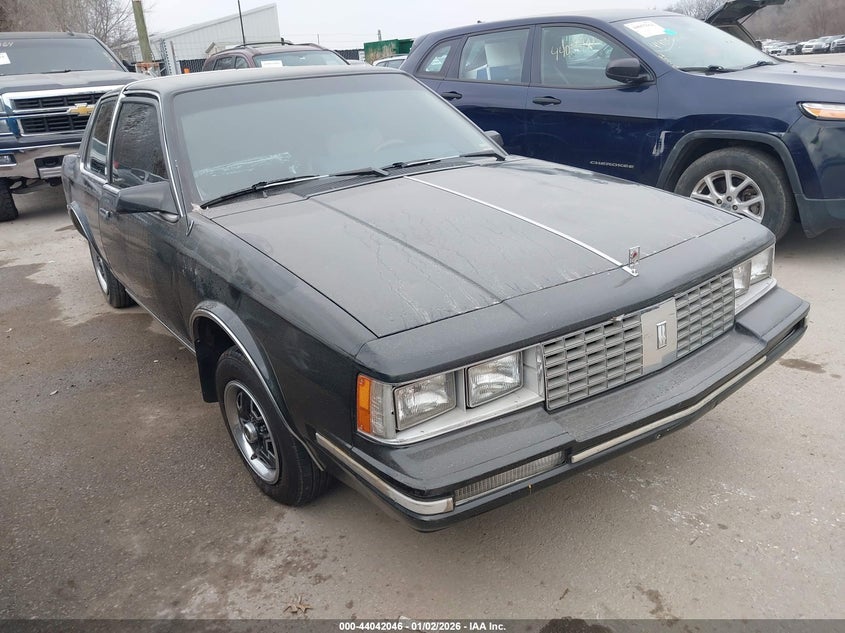 1G3AM27RXDD445286 1983 Oldsmobile Cutlass Ciera Brougham auction photo 1