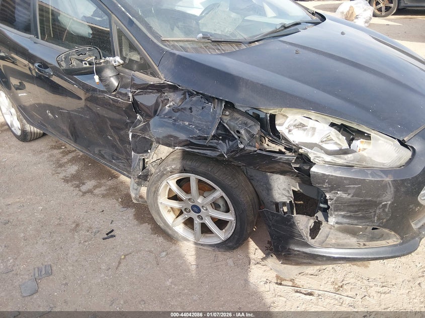 2014 Ford Fiesta Se VIN: 3FADP4BJ5EM220321 Lot: 44042086