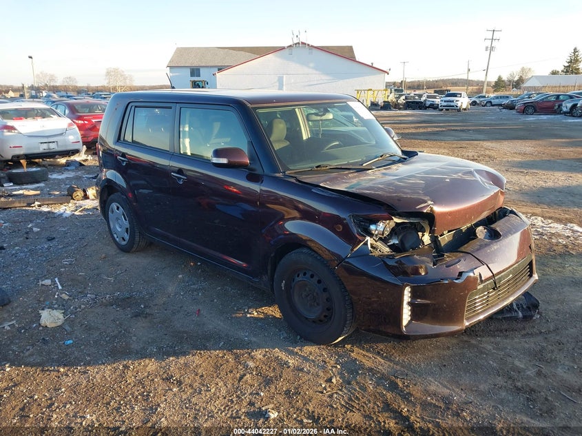 JTLZE4FEXEJ063776 2014 Scion Xb auction photo 1