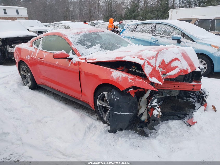 2016 Ford Mustang V6
