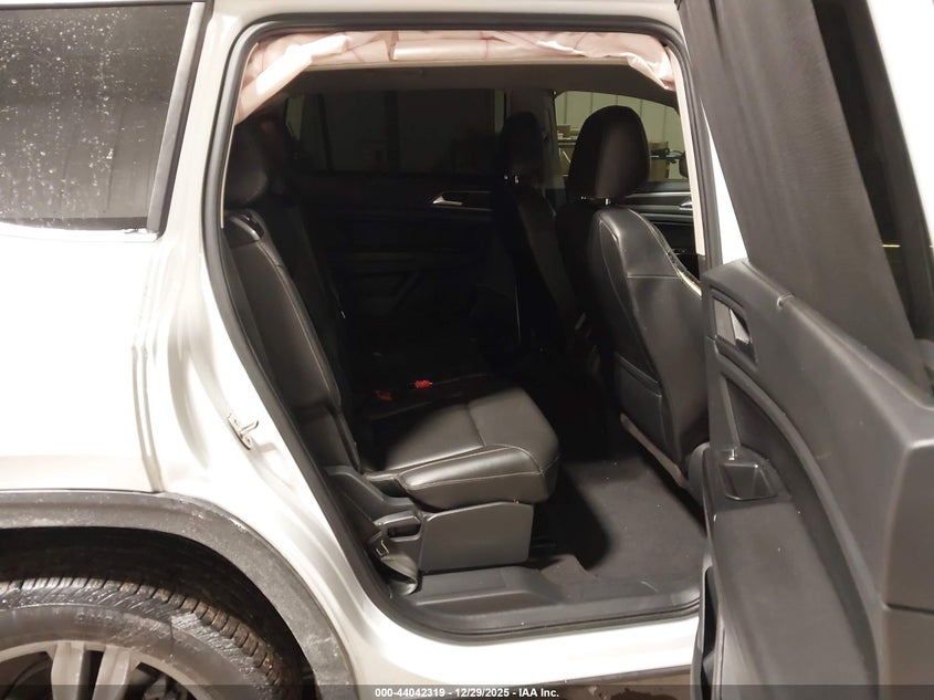VIN 1V2YR2CA6KC595266 2019 VOLKSWAGEN ATLAS 3.6L V6 SE W/TECHNOLOGY R-LINE