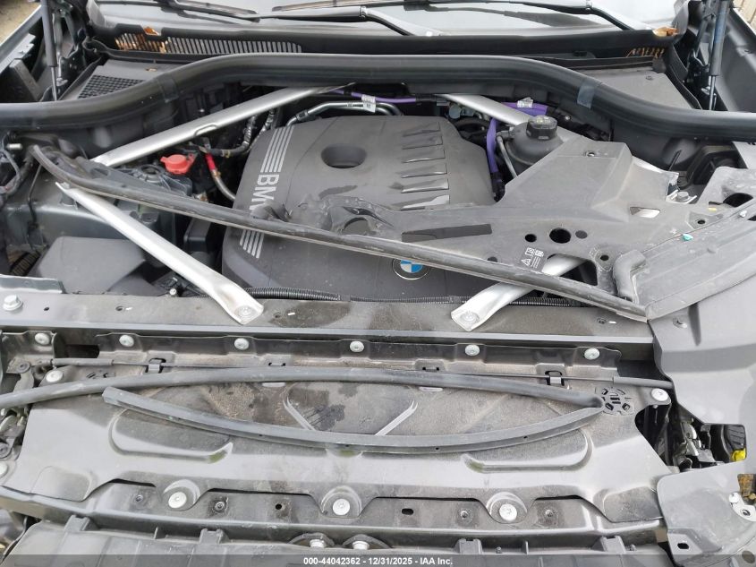 2025 BMW X5 - 5UX23EU01S9Z23902